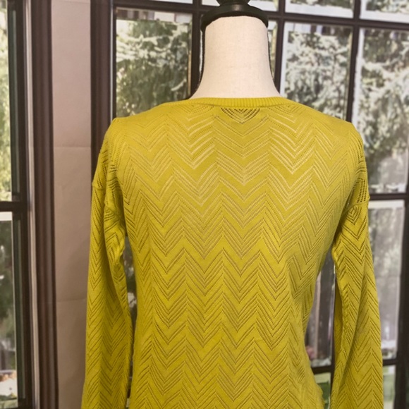 LOFT Springtime Sweater - Picture 4 of 9